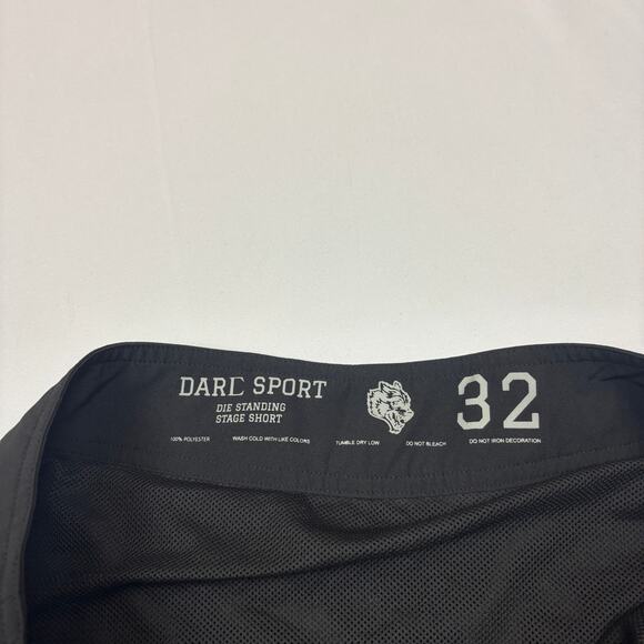Darc Sport Camo Die Standing Stage Board Shorts Men's 32 Rare - Picture 3 of 8